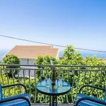 Stella - Three-bedroom With Balcony And Terrace *