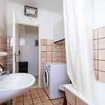 Apartament Stella - Three-bedroom With Balcony And Terrace