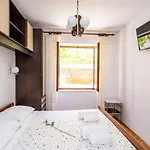 Daire Stella - Three-bedroom With Balcony And Terrace Dubrovnik