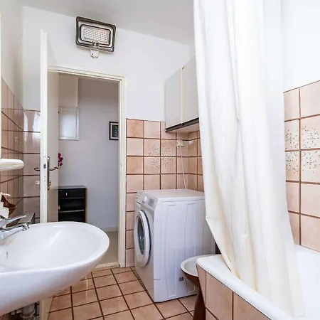 Apartment Stella - Three-bedroom With Balcony And Terrace