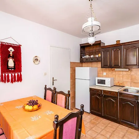 Stella - Three-bedroom With Balcony And Terrace * דוברובניק