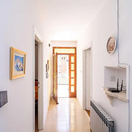 Stella - Three-bedroom With Balcony And Terrace شقة دوبروفينك