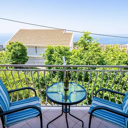 Stella - Three-bedroom With Balcony And Terrace * דוברובניק