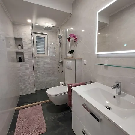 Apartman Stella - Three-bedroom With Balcony And Terrace Dubrovnik