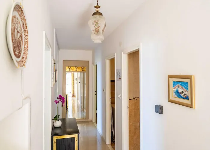 Stella - Three-bedroom With Balcony And Terrace * Дубровник
